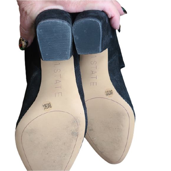 1.State Women's Maribell Block Heel Boot Black Suede Pull On Size 8M - Picture 7 of 10